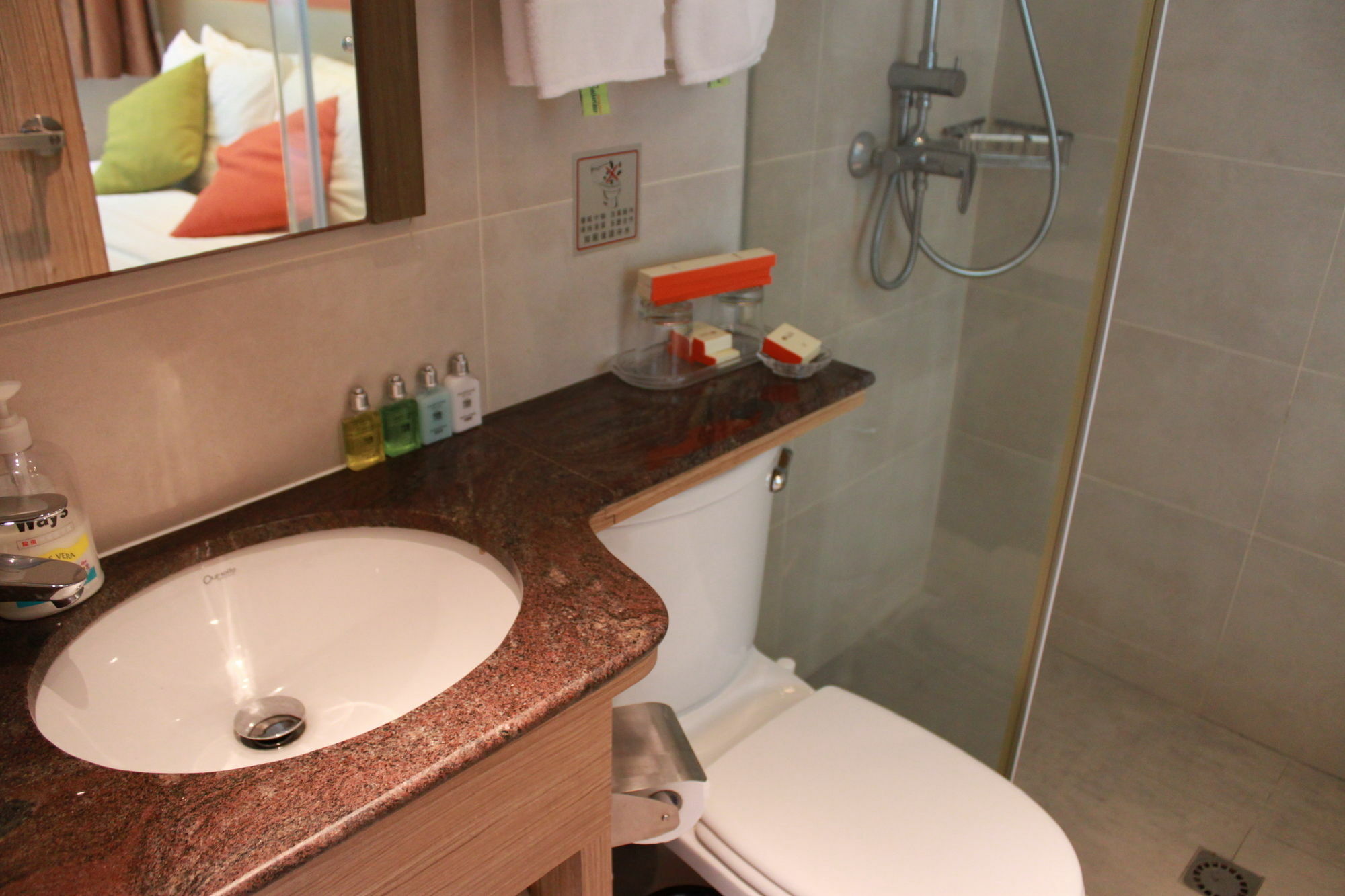 Seaview Holiday Resort Гонконг Экстерьер фото